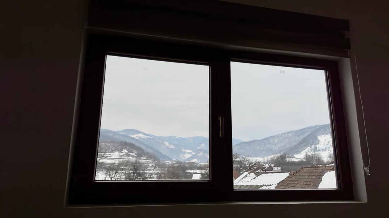 Hotel Casa Linistita Chiscau Zewnętrze zdjęcie