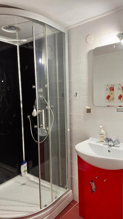 Hotel Casa Linistita Chiscau Zewnętrze zdjęcie